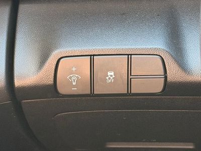 2024 Hyundai Elantra SEL - Photo 29