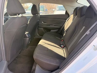 2024 Hyundai Elantra SEL - Photo 31
