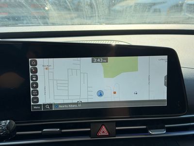 2024 Hyundai Elantra SEL - Photo 17