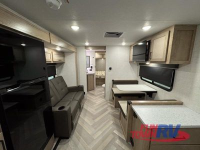2025 Ember RV E-Series - Photo 18