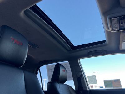 2019 Toyota 4Runner - Photo 18