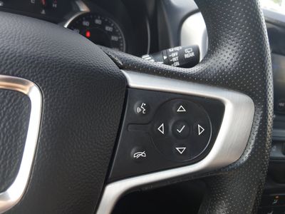 2024 GMC Terrain — photo 13 view