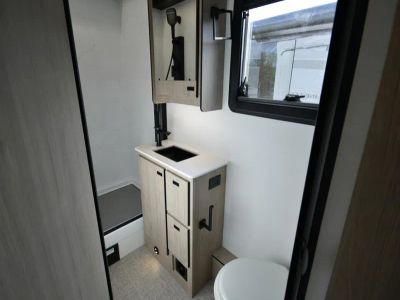2026 Grand Design LINEAGE SERIES F - Photo 17