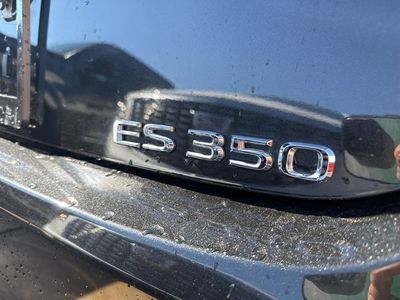 2022 Lexus ES - Photo 15