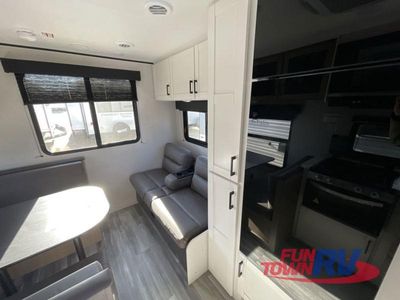 2026 Jayco Jay Flight SLX — photo 8 view