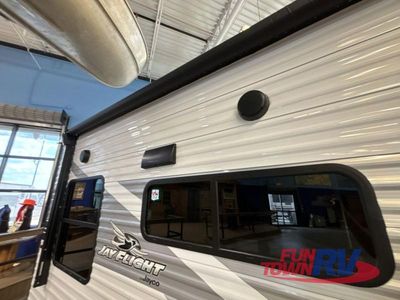 2026 Jayco Jay Flight SLX — photo 16 view