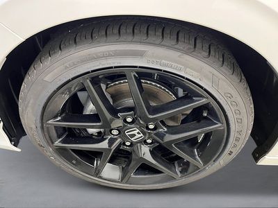 2026 Honda Civic Hatchback - Photo 12