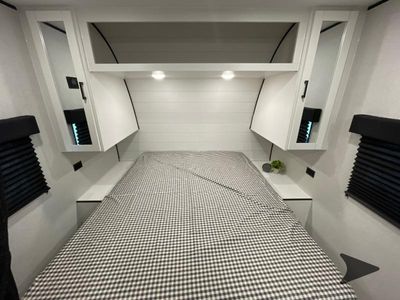 2026 Jayco Jay Flight SLX — photo 13 view