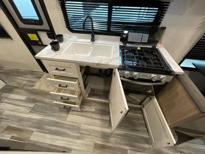 2026 Jayco Jay Flight SLX — photo 16 view