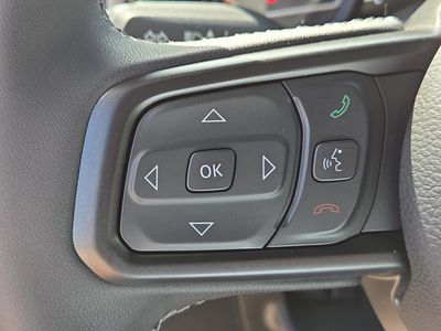 2025 Jeep Wrangler — photo 27 view