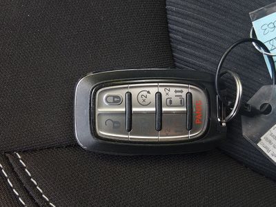 2023 Chrysler Voyager - Photo 15