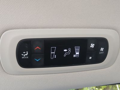 2023 Chrysler Voyager - Photo 21