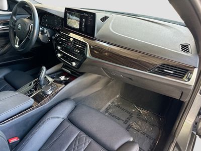 2023 BMW 5 Series - Photo 30