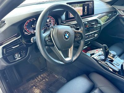 2023 BMW 5 Series - Photo 9