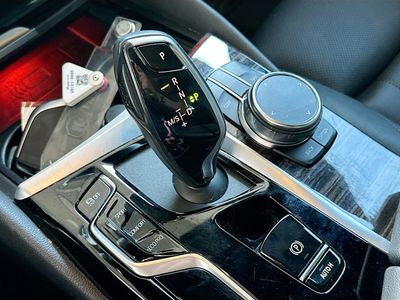 2023 BMW 5 Series - Photo 17