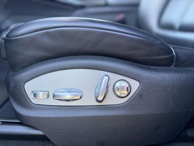 2020 Porsche Macan - Photo 20