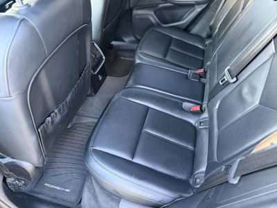 2020 Porsche Macan - Photo 18