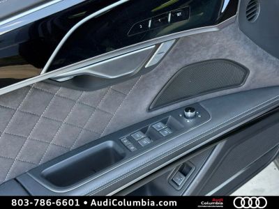 2023 Audi S8 - Photo 19