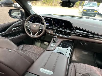 2024 Cadillac Escalade - Photo 43