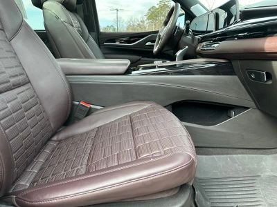2024 Cadillac Escalade - Photo 46