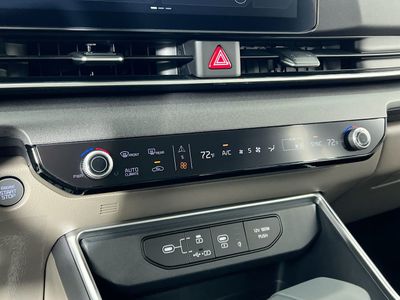 2026 Kia Carnival — photo 23 view
