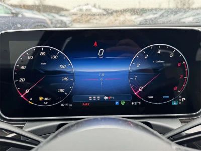 2026 Mercedes-Benz C-Class - Photo 3