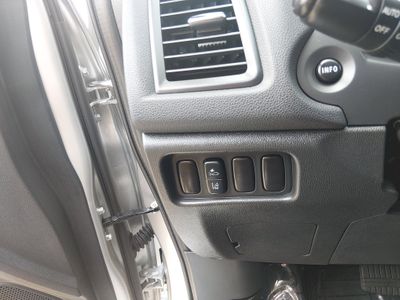 2025 Mitsubishi Outlander Sport — photo 13 view