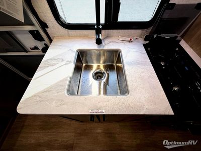 2026 Ember RV E-Series — photo 8 view
