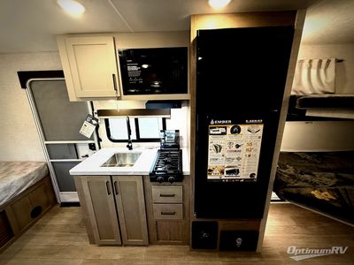 2026 Ember RV E-Series — photo 11 view