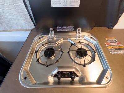 2027 Winnebago SOLIS — photo 9 view