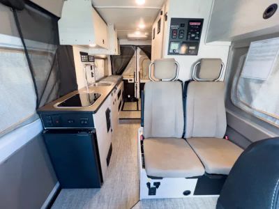 2027 Winnebago SOLIS — detail view