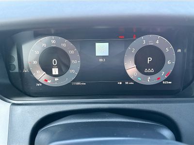 2026 Land Rover Range Rover Velar — photo 40 view