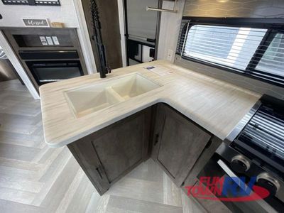 2022 Forest River RV Salem — photo 11 view