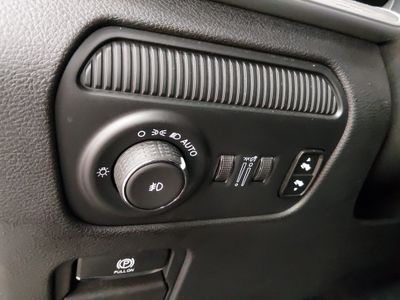 2024 Jeep Wagoneer - Photo 13