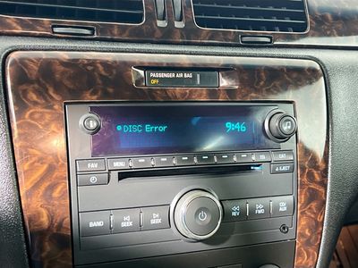 2013 Chevrolet Impala — photo 23 view