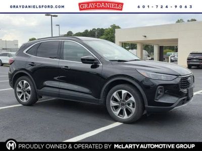 2025 Ford Escape Platinum — front three-quarter view