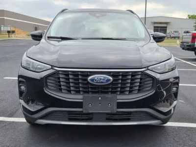 2025 Ford Escape — side profile view