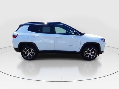 2024 Jeep Compass - Photo 8
