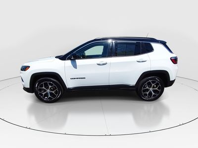 2024 Jeep Compass - Photo 4