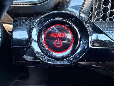 2023 Honda CR-V Hybrid Sport Touring — photo 17 view