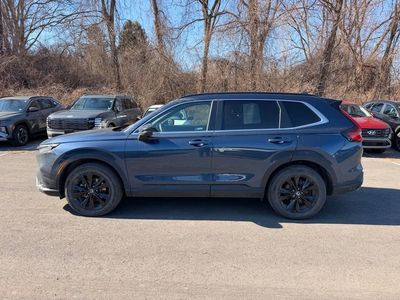 2023 Honda CR-V Hybrid Sport Touring — photo 8 view