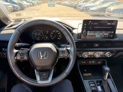 2023 Honda CR-V Hybrid Sport Touring — photo 12 view