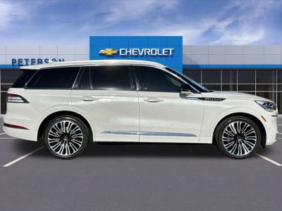 2023 Lincoln Aviator — rear three-quarter view