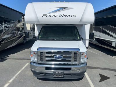 2025 Thor Motor Coach Four Winds — interior view