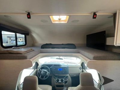 2025 Thor Motor Coach Four Winds — photo 22 view
