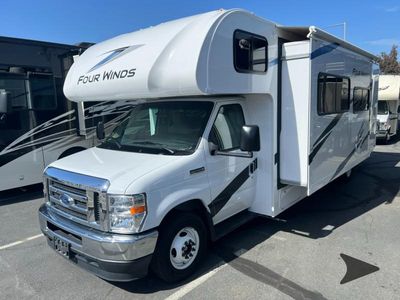 2025 Thor Motor Coach Four Winds — detail view