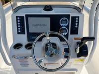 2026 Robalo 202 EX - Photo 11