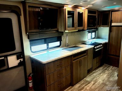 2021 Grand Design Imagine XLS — photo 7 view