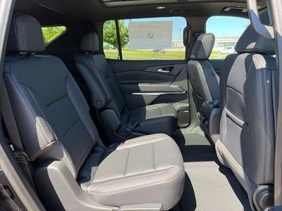 2026 Chevrolet Traverse - Photo 37