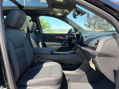 2026 Chevrolet Traverse - Photo 31